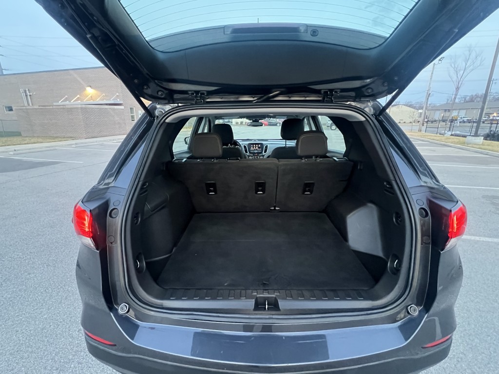 2022 Chevrolet Equinox LS - Photo 9