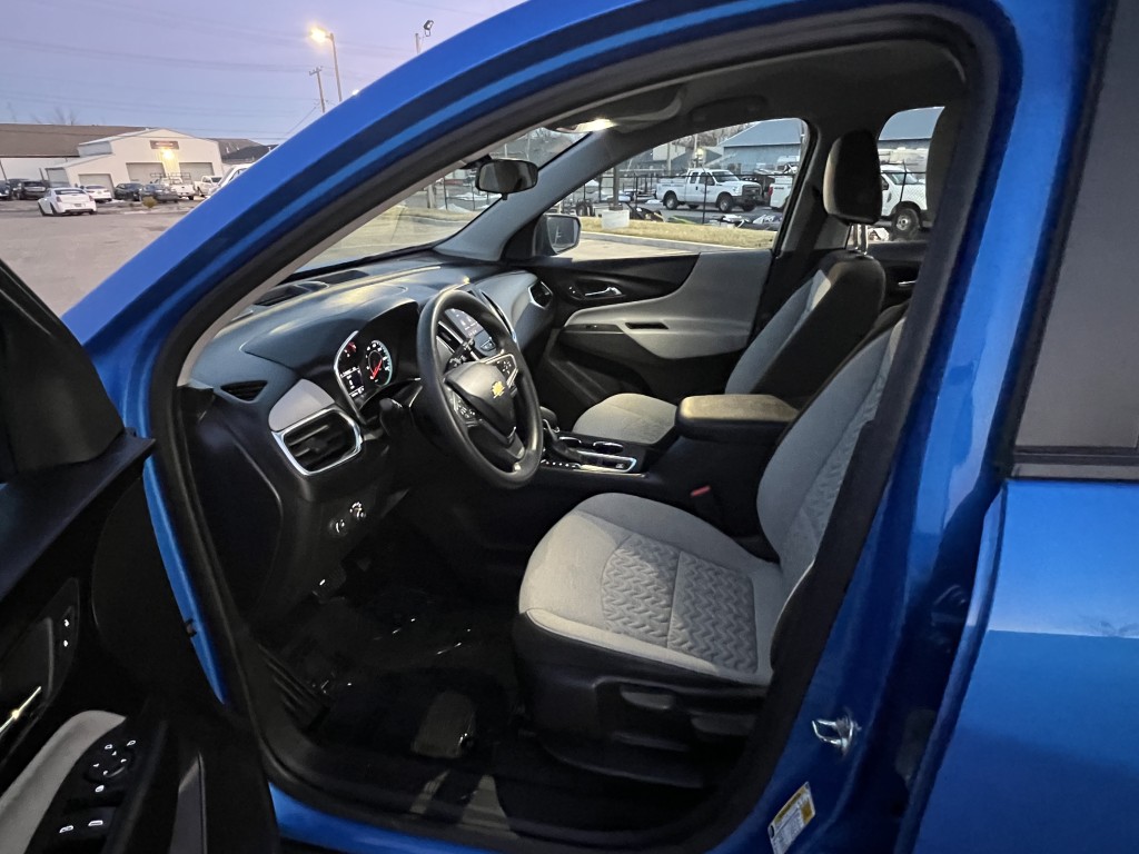 2024 Chevrolet Equinox LS - Photo 5